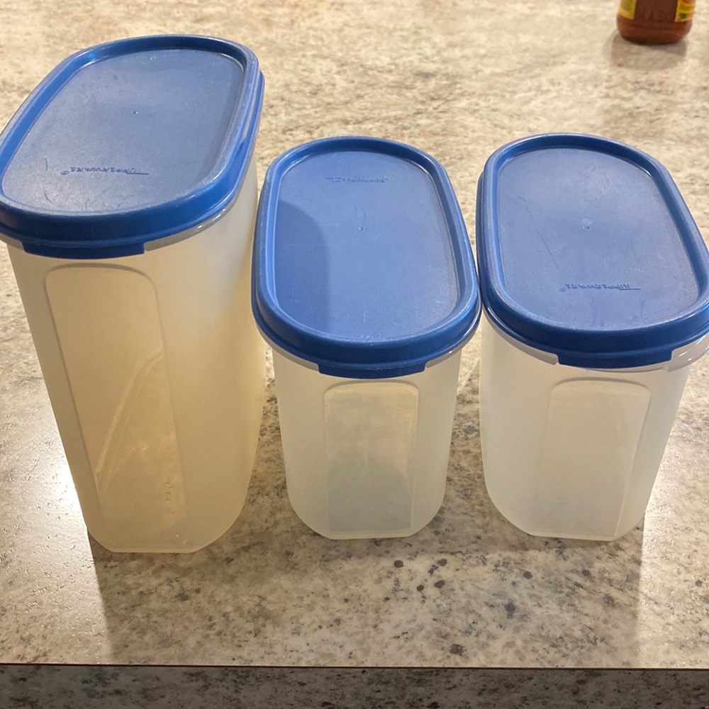 Tupperware Storage Set